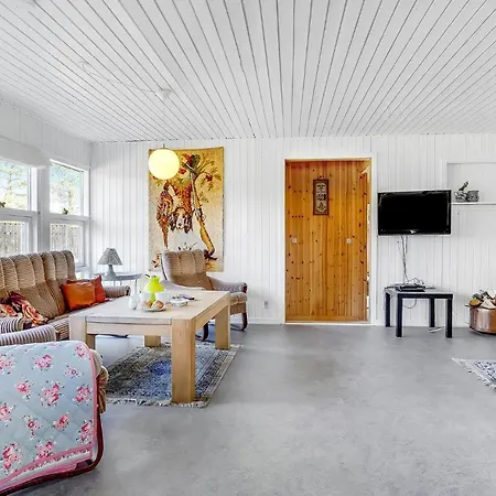 Сasa de vacaciones Beautiful In With Kitchen