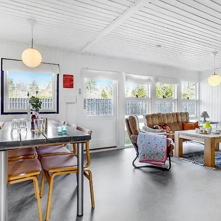 Beautiful In With Kitchen